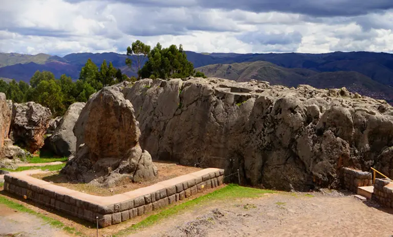 The Qenqo Archaeological Complex